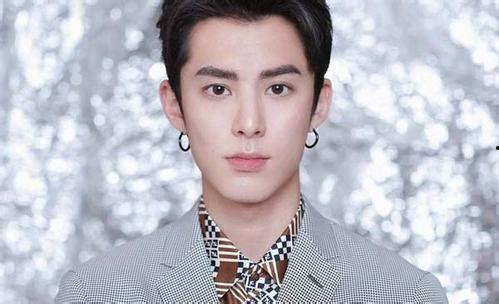 王鹤棣娱乐吃瓜视频大全